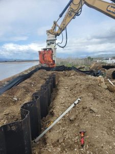 Gilbert delivered a Grizzly MultiGrip MG90 to Hanford Arc to participated in the Mare Island Levee repair project.